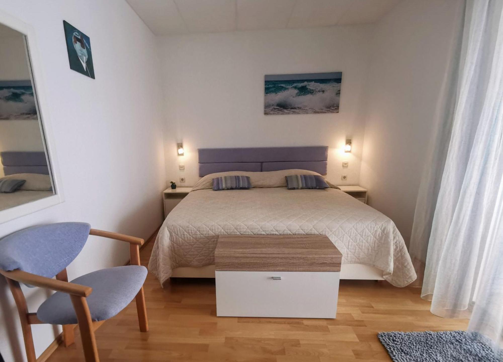 Guesthouse Apartment Bozica ボル エクステリア 写真