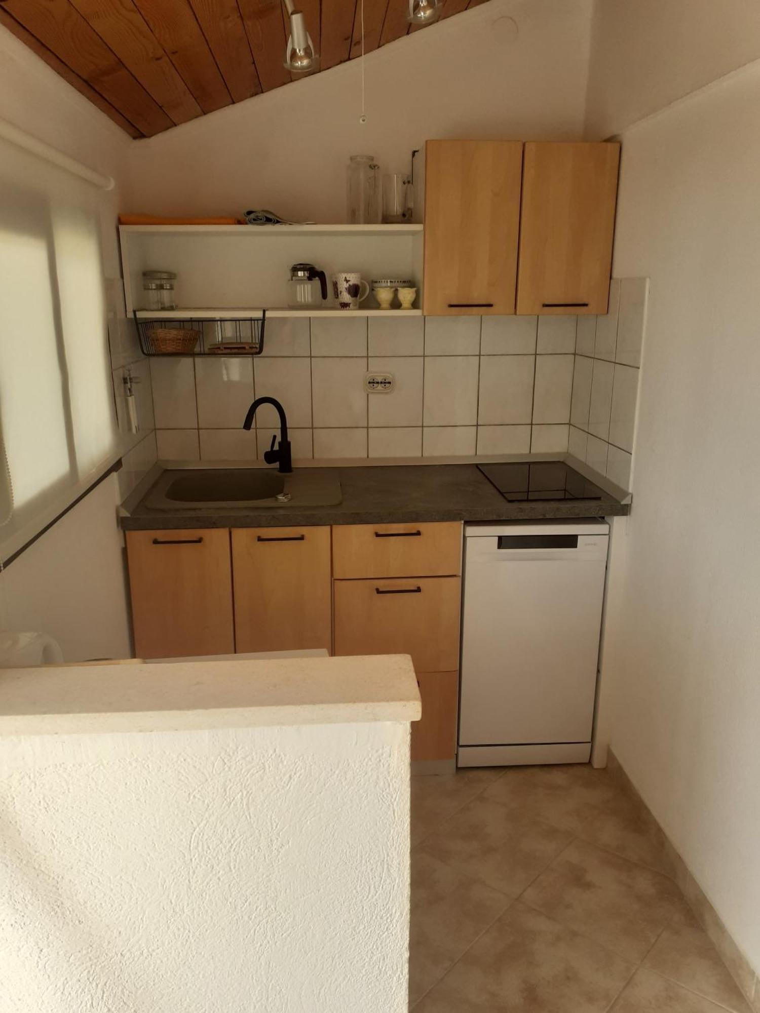 Guesthouse Apartment Bozica ボル エクステリア 写真